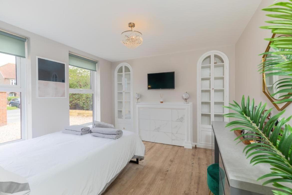 ליטלהמפטון Ocean Studio Apartments מראה חיצוני תמונה