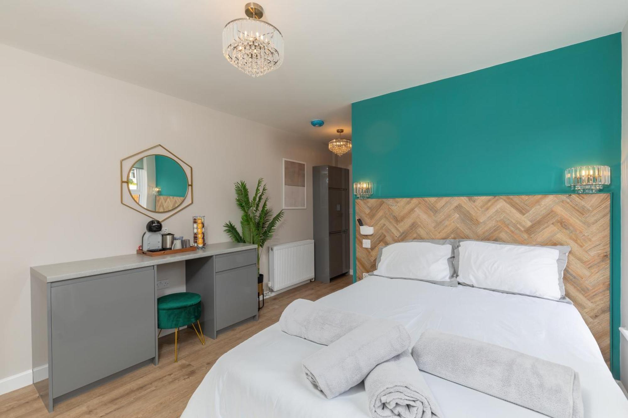 ליטלהמפטון Ocean Studio Apartments מראה חיצוני תמונה